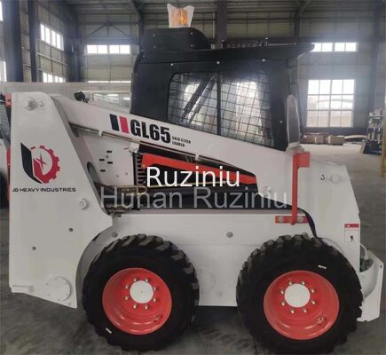 गुणवत्ता  GL65 Multifunctional Slip On Loaders Hydraulic Control Easy Maintenance फैक्टरी